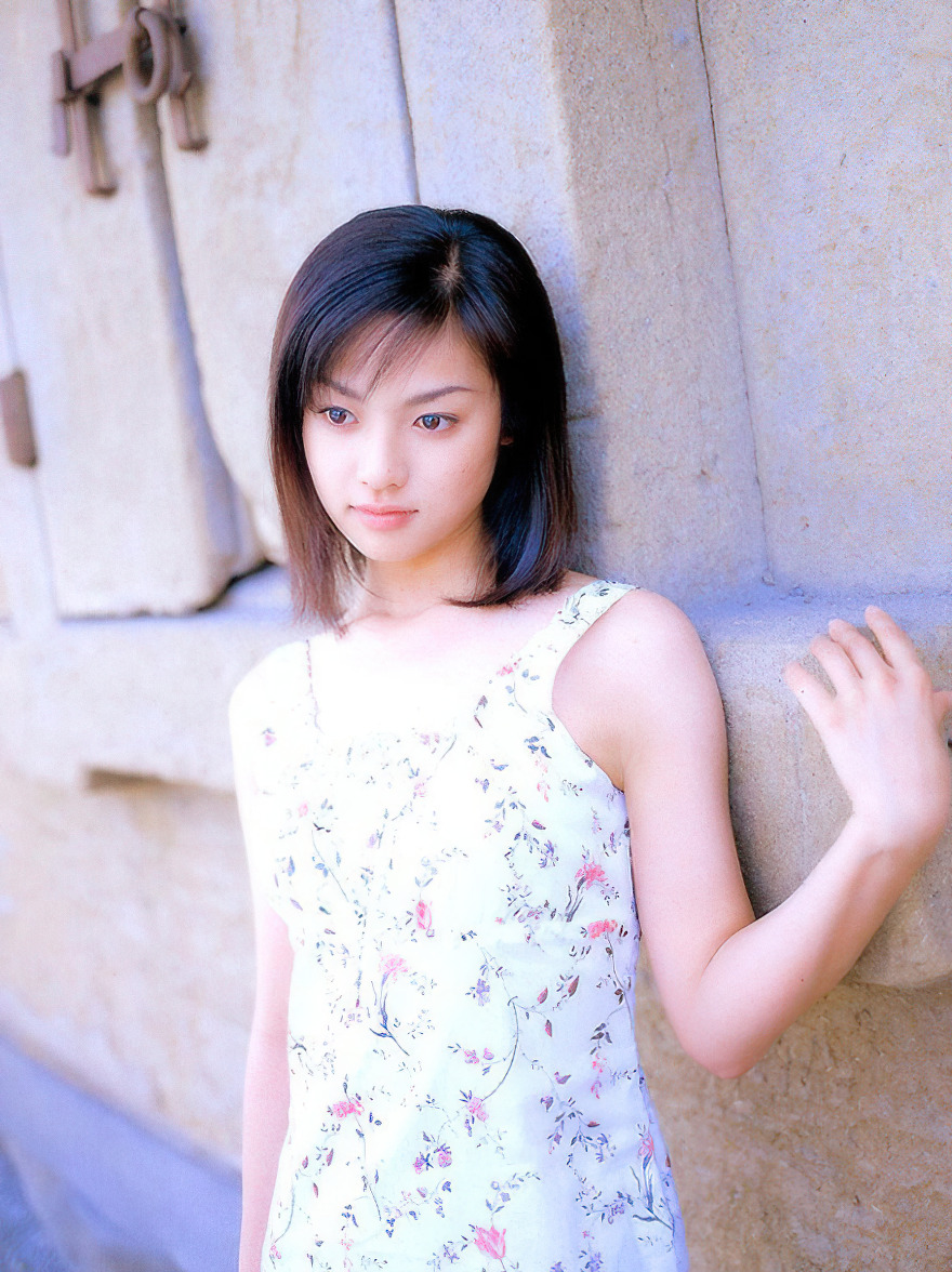 2001-05 深田恭子 写真集 PASSE