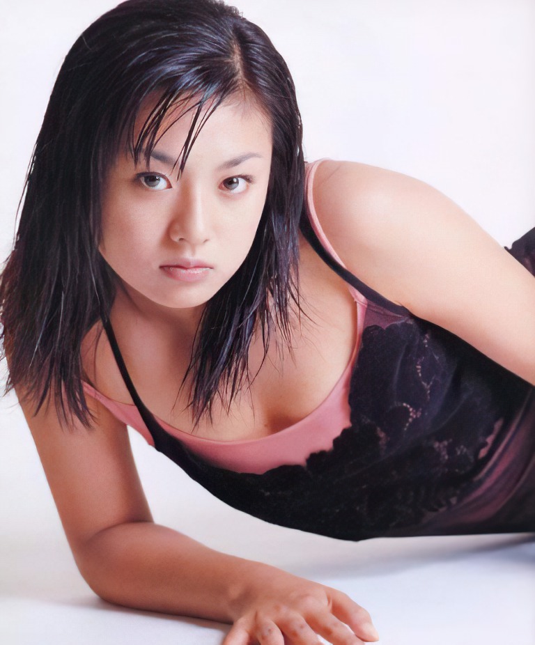 深田恭子 – 【写真集】「瞳。colors」