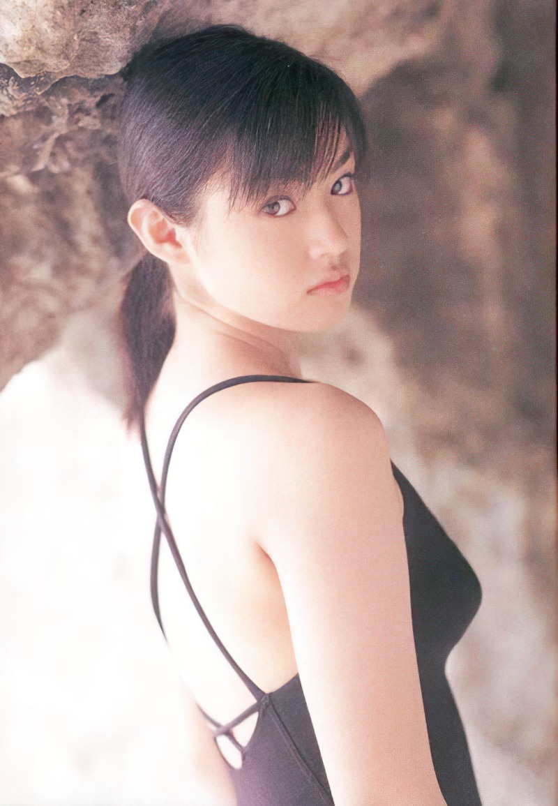 深田恭子写真集 《Blue Moon》