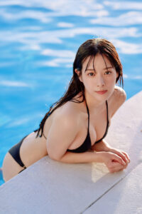 日本女星叶月朱里亚写真集（50P）