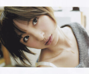 [篠田麻里子写真集] Mariko Magazine